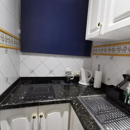 Best Location Near Beach & Lagomartianez Wifi Enjoy It !!! * Puerto de la Cruz (Tenerife)