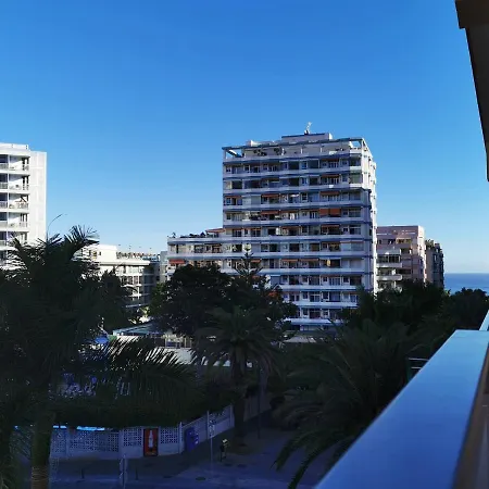 Best Location Near Beach & Lagomartianez Wifi Enjoy It !!! Apartment