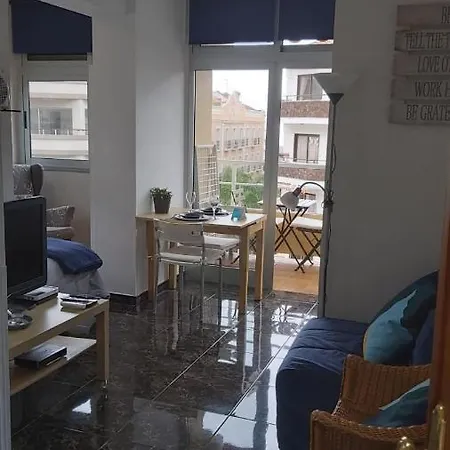 Best Location Near Beach & Lagomartianez Wifi Enjoy It !!! Apartment *