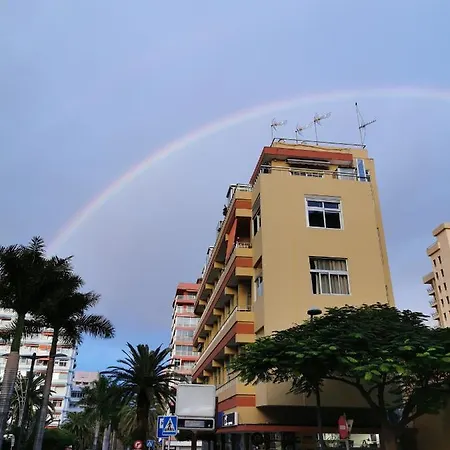 Best Location Near Beach & Lagomartianez Wifi Enjoy It !!! Apartment Puerto de la Cruz (Tenerife)